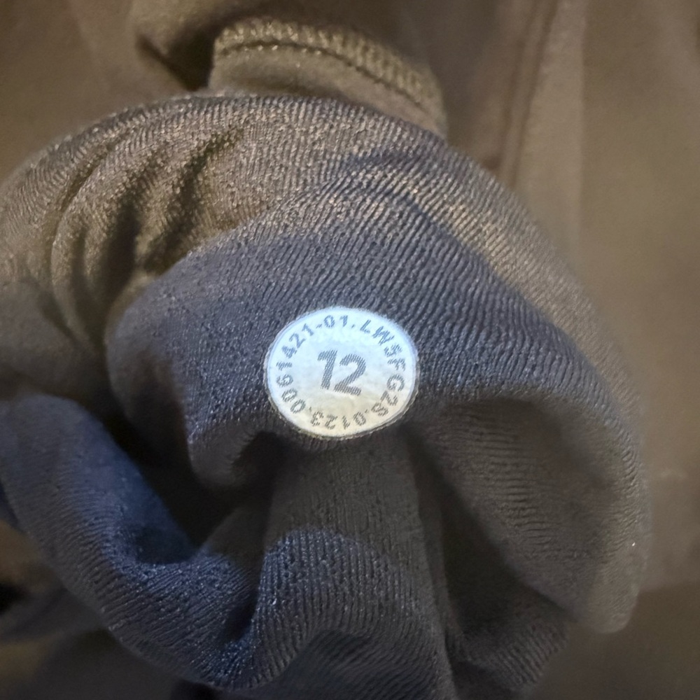 Lululemon Nulu SHR Groove Pant Black 12 - Picture 6 of 6